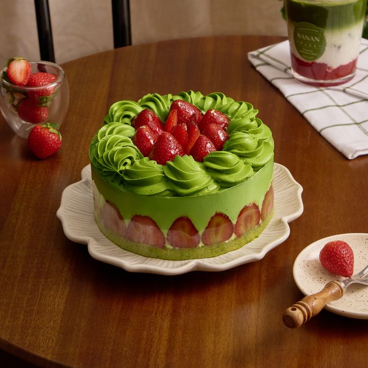 Bánh kem Matcha Strawberry